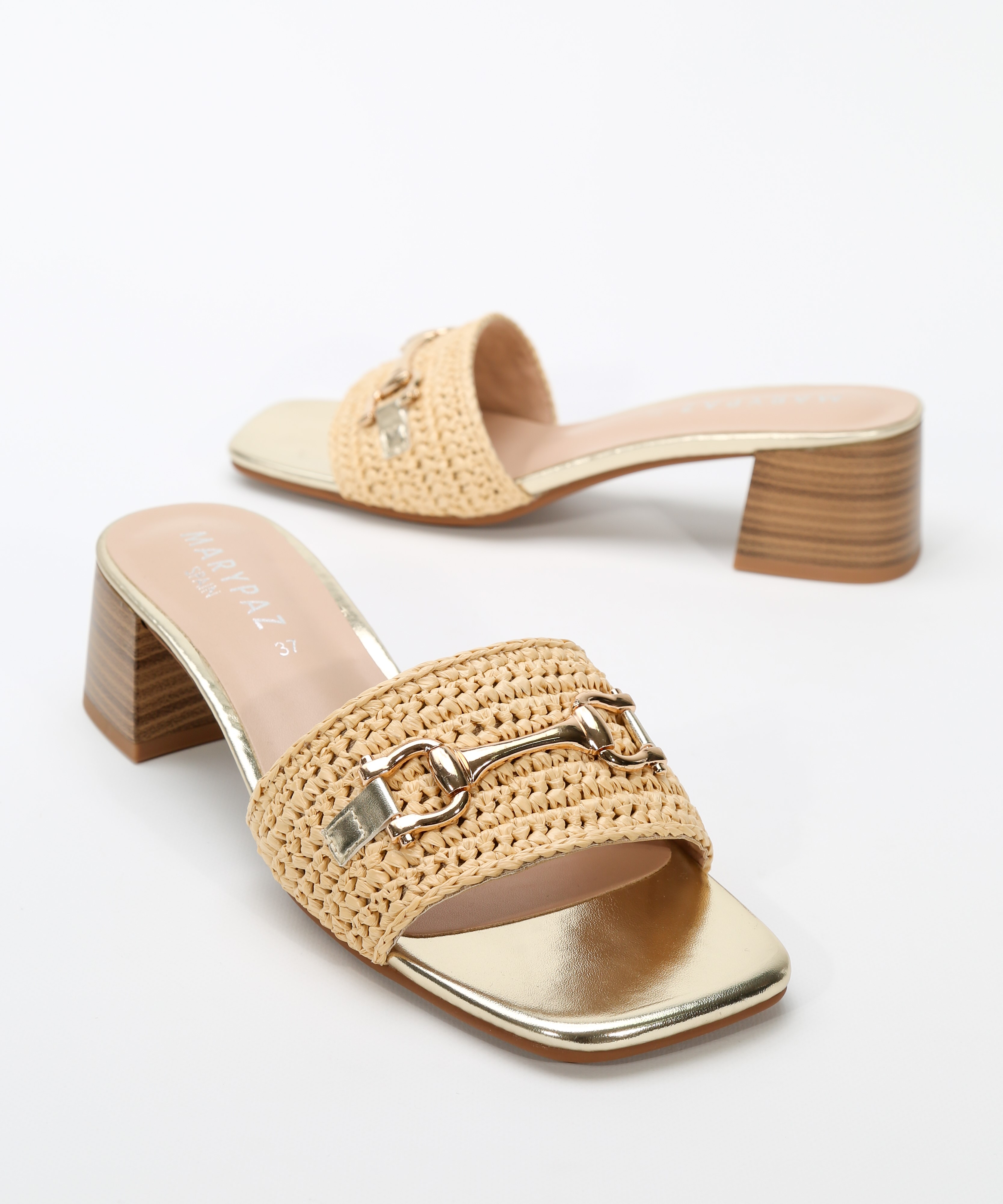 Sandalias tacón detalle image number null